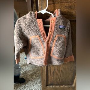 12-18 month Patagonia Kids Sherpa Jacket in Brown with Rust Trim